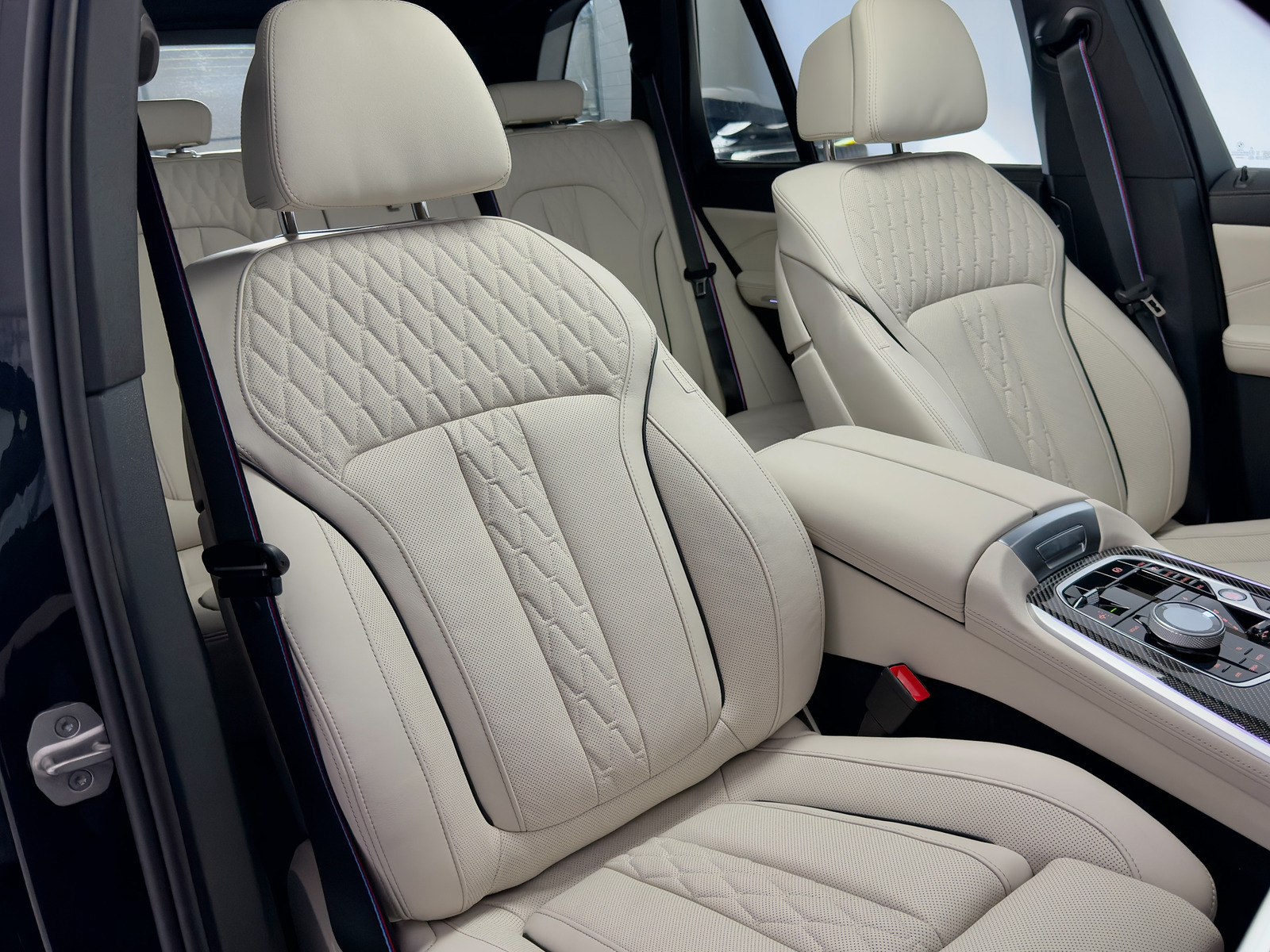 X5 xDrive40d M Sportpaket Pro Saphirschwarz metallic