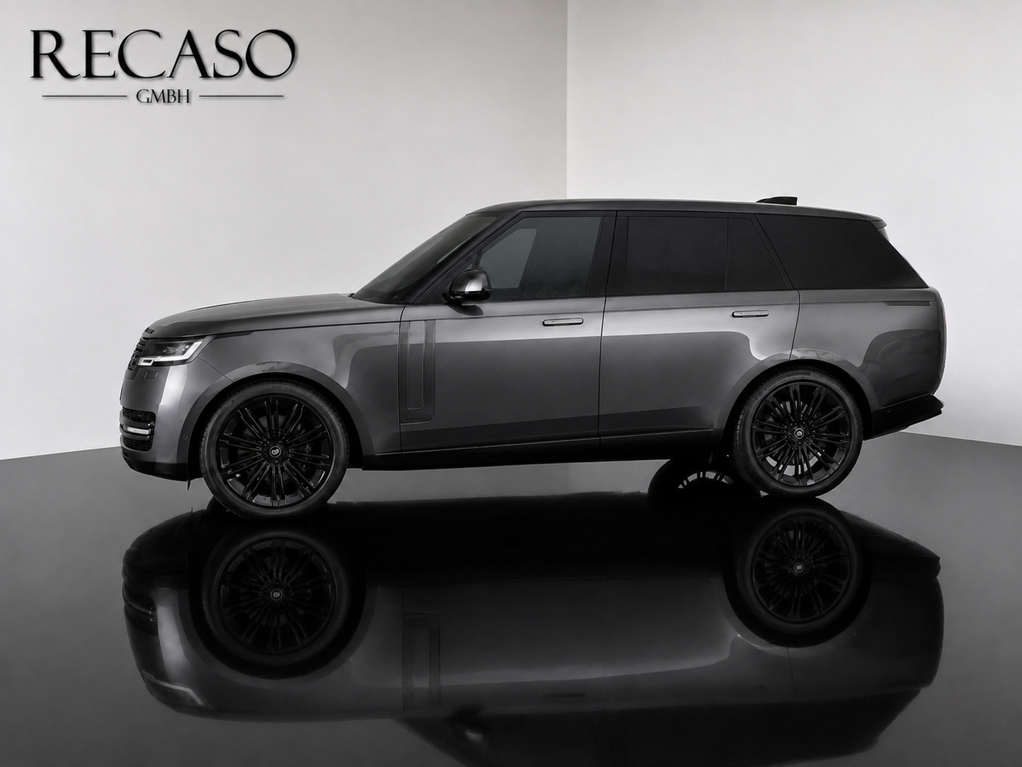 Range Rover SWB P530 Autobiography Carpathian Grey